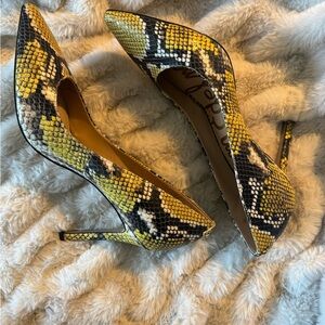 Sam Edelman Yellow and Black Snake Print Heels